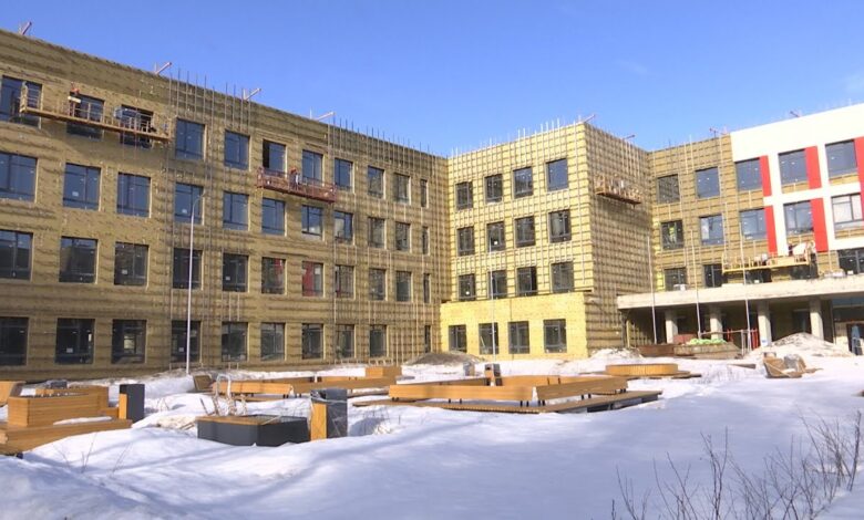 Photo of Строительство новой школы с современным оборудованием и спортивными площадками